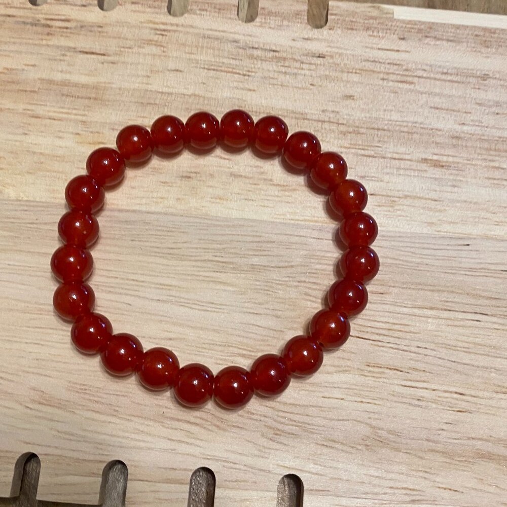 CHERRY RED BEADED BRACELET